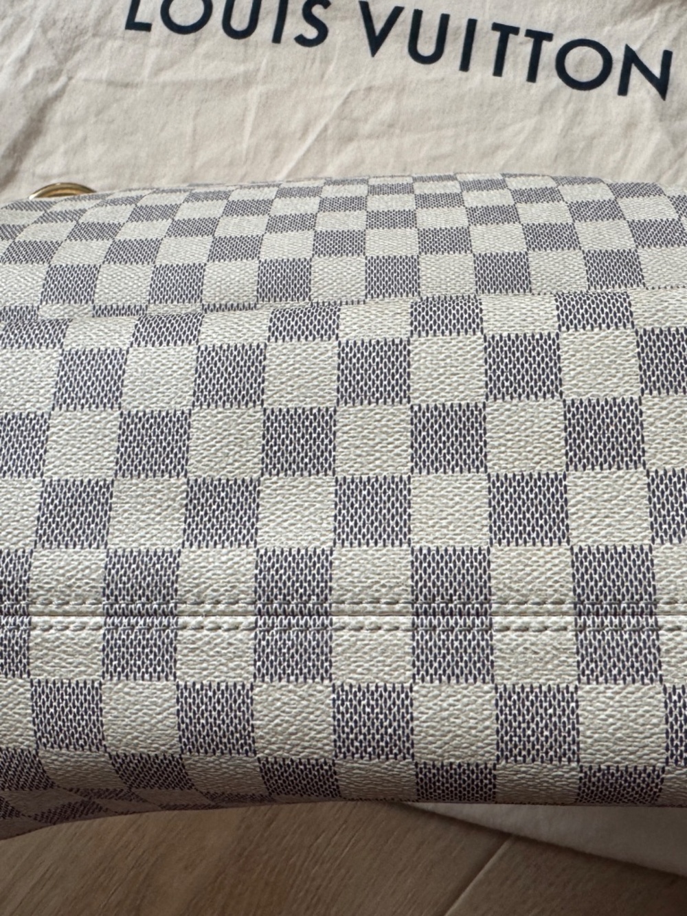 Louis Vuitton Damier Azur Graceful MM - Picture 7 of 9